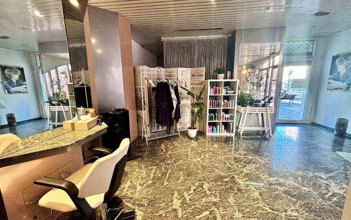 Venta - Peluquerias y Estetica -
Barcelona - Sant Martí