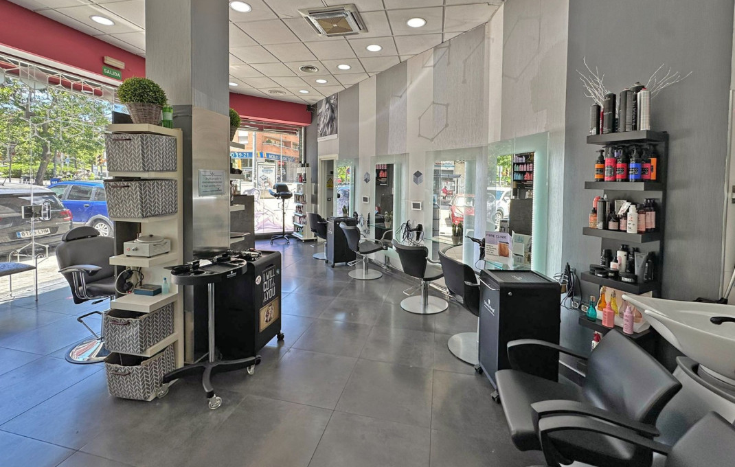 Traspaso - Peluquerias y Estetica -
Sant Boi de Llobregat