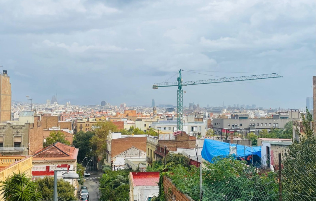 Venta - Local comercial -
Barcelona - Sants