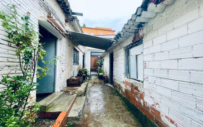 Venta - Local comercial -
Barcelona - Sants