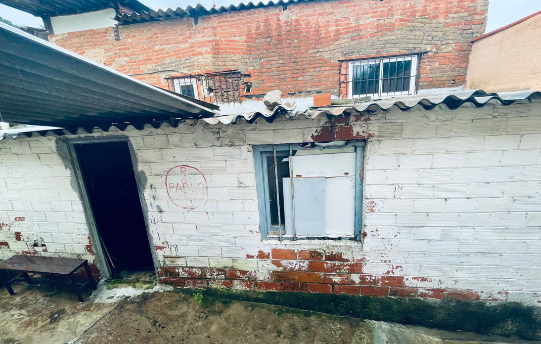 Venta - Local comercial -
Barcelona - Sants