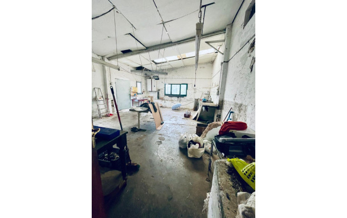 Venta - Local comercial -
Barcelona - Sants