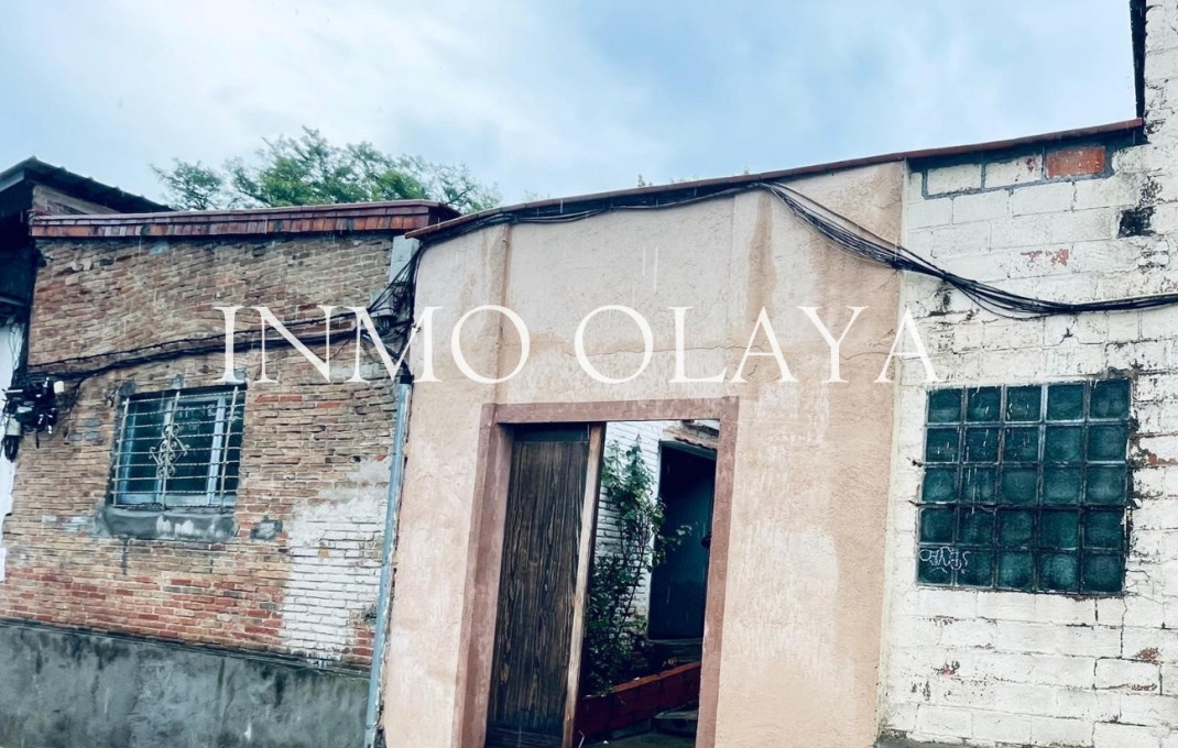 Venta - Local comercial -
Barcelona - Sants