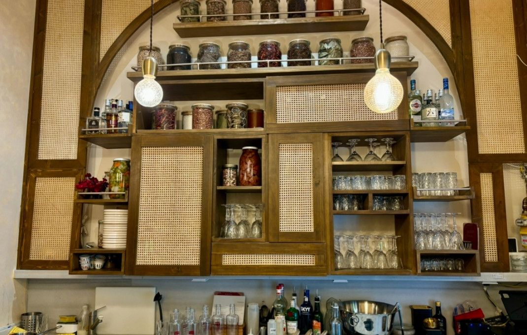 Traspaso - Restaurante -
Barcelona - Eixample