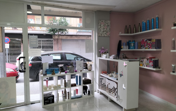 Traspaso - Peluquerias y Estetica -
Sant Boi de Llobregat