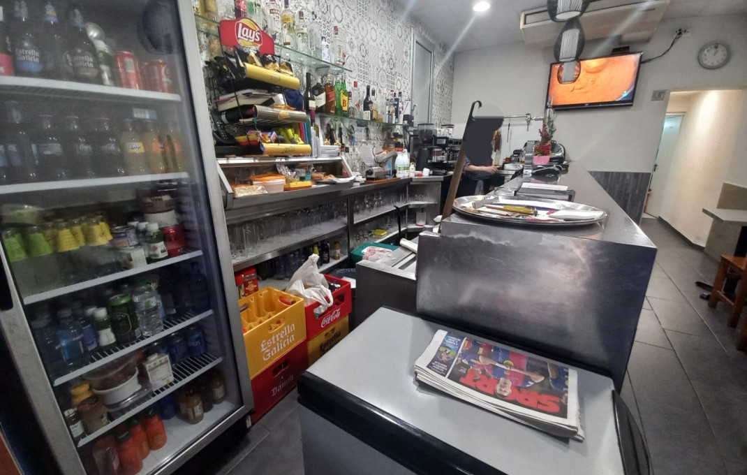 Traspaso - Bar Restaurante -
Barcelona - Sant Martí