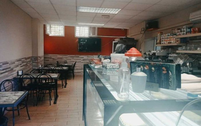 Venta - Local comercial -
Sabadell