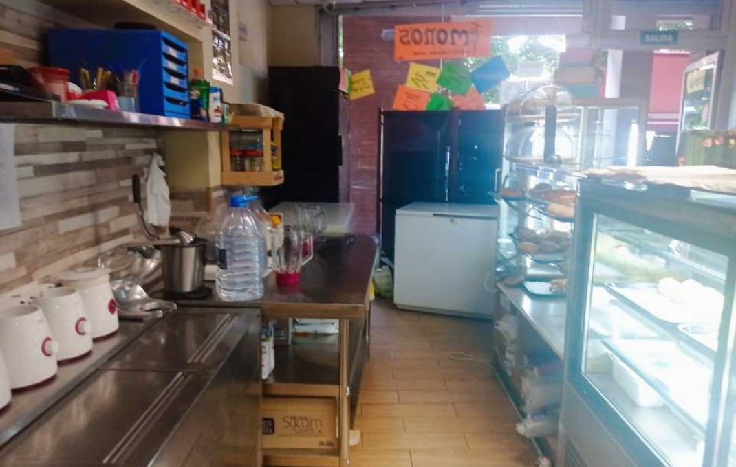 Venta - Local comercial -
Sabadell