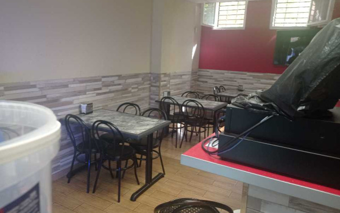 Venta - Local comercial -
Sabadell