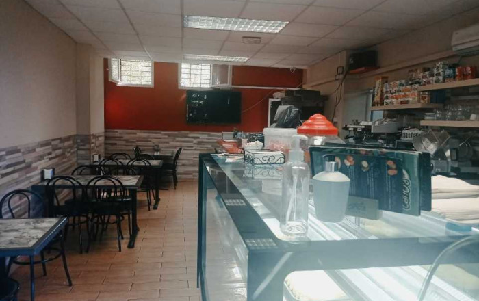 Venta - Local comercial -
Sabadell