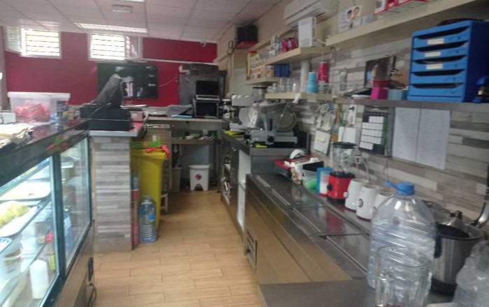 Venta - Local comercial -
Sabadell