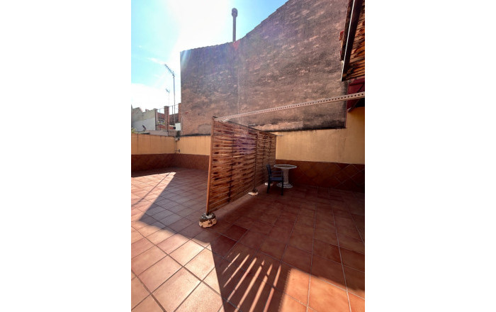 Venta - Local comercial -
Viladecans