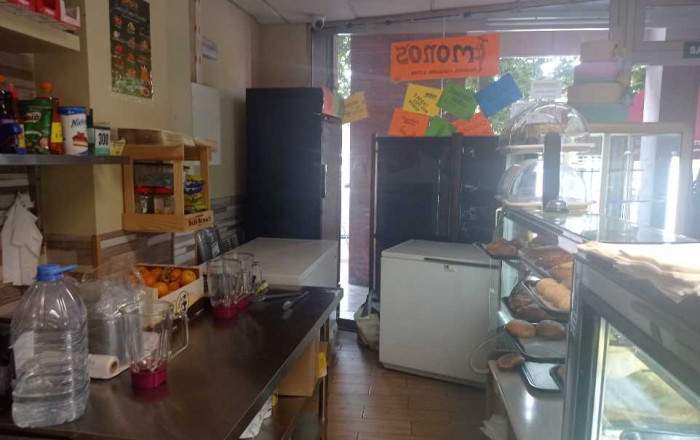 Venta - Local comercial -
Sabadell