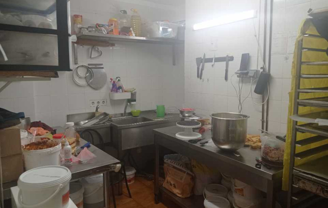 Venta - Local comercial -
Sabadell