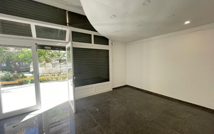 Rental - Local comercial -
Barcelona - Gracia Norte