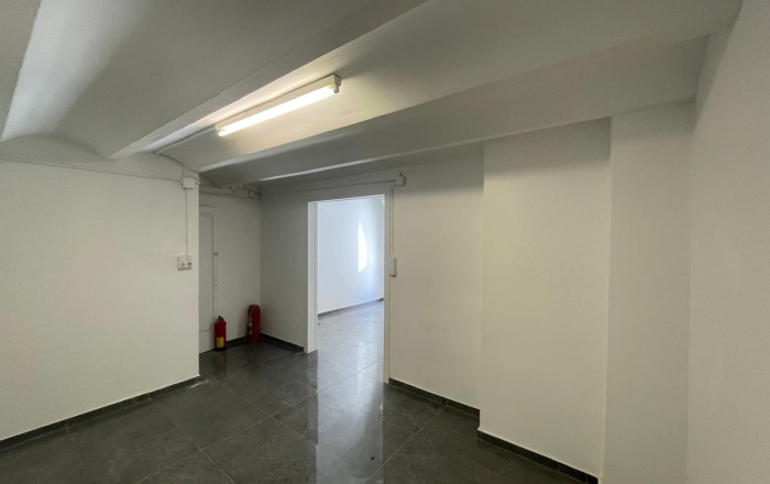 Rental - Local comercial -
Barcelona - Gracia Norte