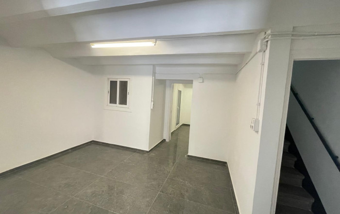 Rental - Local comercial -
Barcelona - Gracia Norte