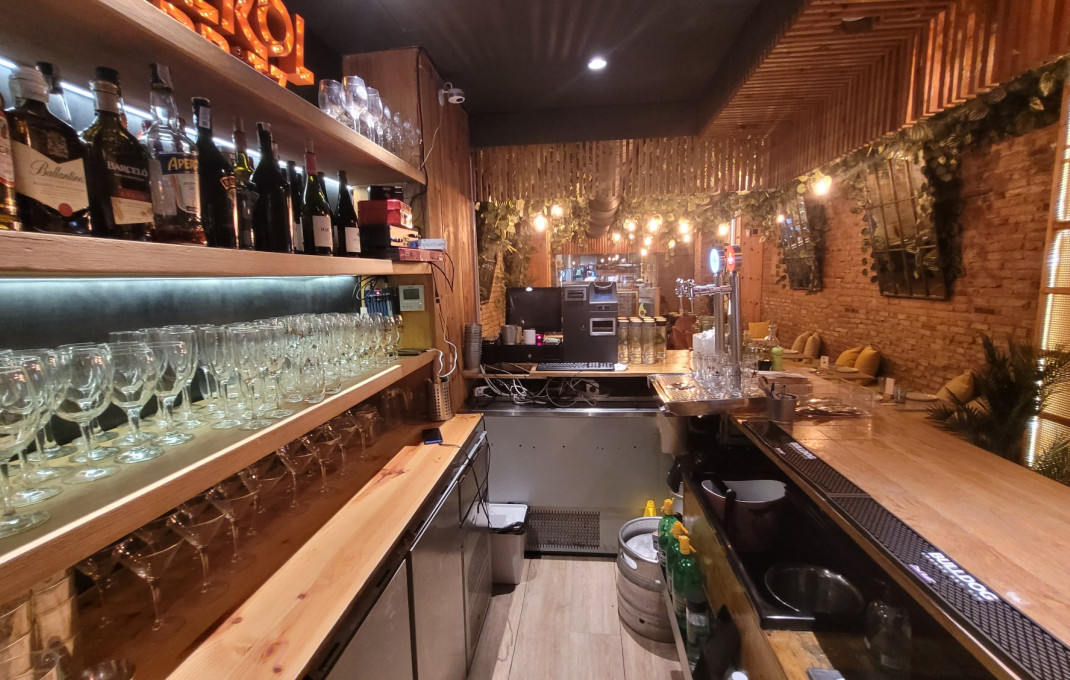 Traspaso - Bar Restaurante -
Barcelona - Sarria-Sant Gervasi