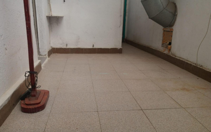 Sale - Naves y solares -
Sabadell